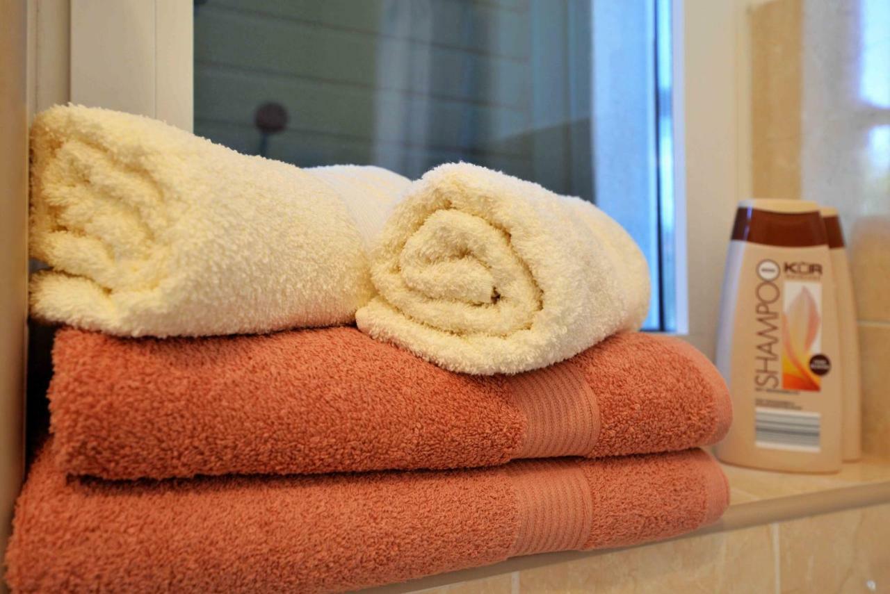 Apartmani Dora Murter Zewnętrze zdjęcie